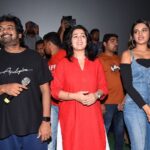 Charmy Kaur Instagram - 2 Nd week , mid week .. fulls fulls fulls 🤩🤩 U guys r unbelievably amazing 😘😘😘 Sircilla Vimal theatre n kamareddy Shanti Theater coming to u today #successtour #ismartshankar ISMART BLOCKBUSTER 💪🏻 Karimnagar, India
