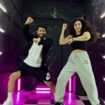 Daisy Shah Instagram – @shahdaisy 🤍 She is full of positivity and I must say that she’s a natural dancer. Had a great time shooting🙋🏻♂️.
.
.
📍 @atrangz !
#dance #reels Atrangz House