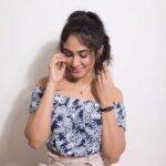 Deepti Sati Instagram – For me, accessories create and define a women’s personal style !  Showcasing my unique style from DW with the all new Quadro 😇

Love what you see? Check out the whole collection launched by @danielwellington. 
You can also use my code DEEPTIDW15 to get a 15% off at checkout!
Shot by @adityab.photography
Hair by @anita_matkar 
.
.
#danielwellington #DWincolor #ad