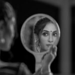 Deepti Sati Instagram - "Life is a mirror and will reflect back to the thinker what he thinks into it.” Captured by @rejibhaskar_ Mua by @suresh_pisharody