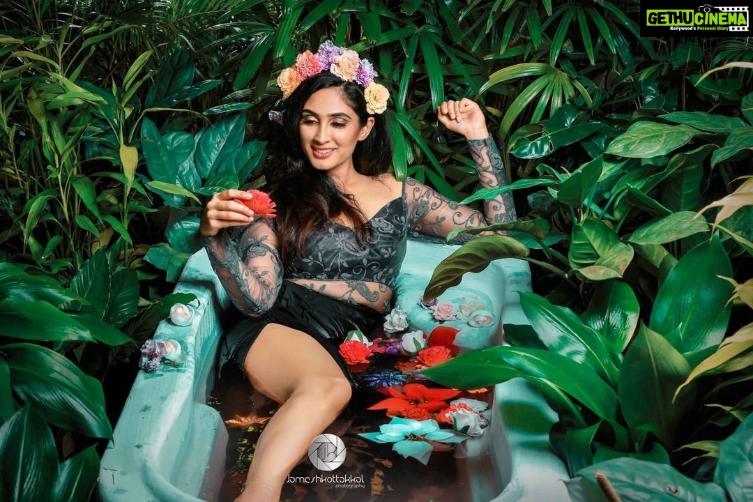Deepti Sati Instagram - Into the wild π€ . . . Publication: Star and style @mathrubhumi_starandstyle Photography: Jamesh Kottakkal @jameshshow Make up :Joshi jose and Vijesh Krishnan outfits by: @elzas_couture Art : Abooti mattancheri Image coloring : Vinosh Madhavan