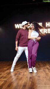 Deepti Sati Instagram - 💃🕺
When I taught a Choreo and @neeravbavlecha picked it up so quickly 😜
Had to do one on this cute sound 
#dance #trending #feelitreelit #instagramreels #sunday #enjoy