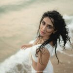 Deepti Sati Instagram – The Waves whisper sonnets for her,
Calling her to the  soft sandy beach,
Cleansing her feet with the salty water of life 🌊
Shot by :  @sathyan_rajan 
Location : @tripislife 
Creative Director : @milanmaliackal 
MUA: @rizwan_themakeupboy 
Line Producer: @mithzmathew 
Fashion tape: @adhs_98 
Outfit : @image_.boutique