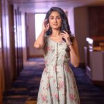 Deepti Sati Instagram - Promotions for #NaanumSingleThaan Day 1 Look 1 wearing this comfy yet cute outfit from @sameenasofficial Mua 💄- @salomirdiamond 💗 Jewellery - @rimliboutique Clicked by - @vijayvendhan Thankyou team 😘 . . . #NaanumSingleThaan #promotions #chennai #comingsoon #theatrerelease #happy #excited #feb12 #valentinesmonth #love