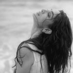 Deepti Sati Instagram - The Waves whisper sonnets for her, Calling her to the soft sandy beach, Cleansing her feet with the salty water of life 🌊 Shot by : @sathyan_rajan Location : @tripislife Creative Director : @milanmaliackal MUA: @rizwan_themakeupboy Line Producer: @mithzmathew Fashion tape: @adhs_98 Outfit : @image_.boutique