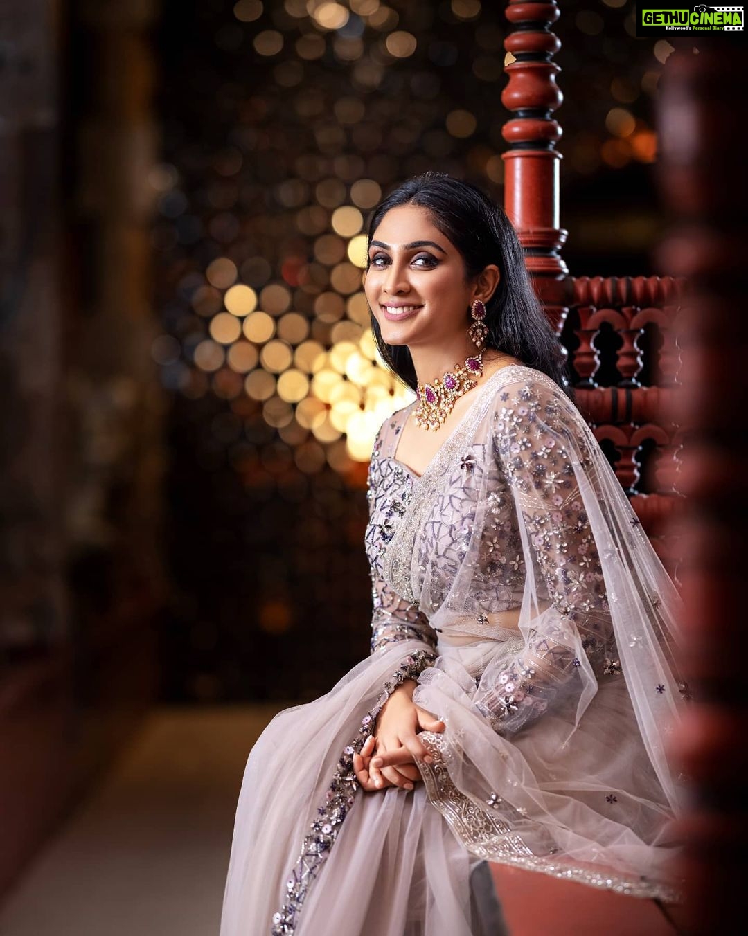 Deepti Sati Instagram - When I see Ras malai😁 Bridal Saree -@jeunemaree Jewellery-@ttdevassy Photography-@rejibhaskar_ Videogaraphy-@nostalgiaevents.in D.O.P-@dop_bobby MUA -@makeupandhairbysagallya Stylist-@dhanya_jerry Decor- @ideator.events