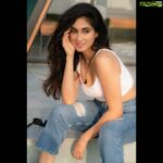 Deepti Sati Instagram - Eye on the 🍩 Clicked by : @sathyan_rajan Location : @tripislife Creative Director : @milanmaliackal MUA: @rizwan_themakeupboy Line Producer: @mithzmathew Fashion tape: @adhs_98 Cliff Stories