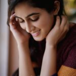 Deepti Sati Instagram - Sweater season soon pls ... Clicked by @rahulmsathyan @rms1.5 Grading by @shammas_photography