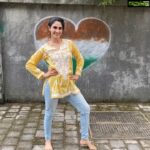 Deepti Sati Instagram - L S film corp presents “thaka thai tha” dance challenge. Be ready to challenge me on thaka thai tha music video produced by Dr Leena S and directed by @mridulmnair sung by beautiful voice of our @vineeth84 ettan✨ Take the challenge and get a chance to win mega cash prize of 50k !!!!!!!! @lsfilmcorp @thefilmyjoint @instagraamamwebseries