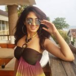 Deepti Sati Instagram - 🌻 #tb #beach #windinmyhair