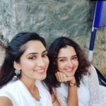Deepti Sati Instagram - A very happy birthday to a beautiful soul @manju.warrier You actually are a beauty inside out chechi ❤️ Your attitude towards Life is what I would like to have in mine!! #trueinspiration