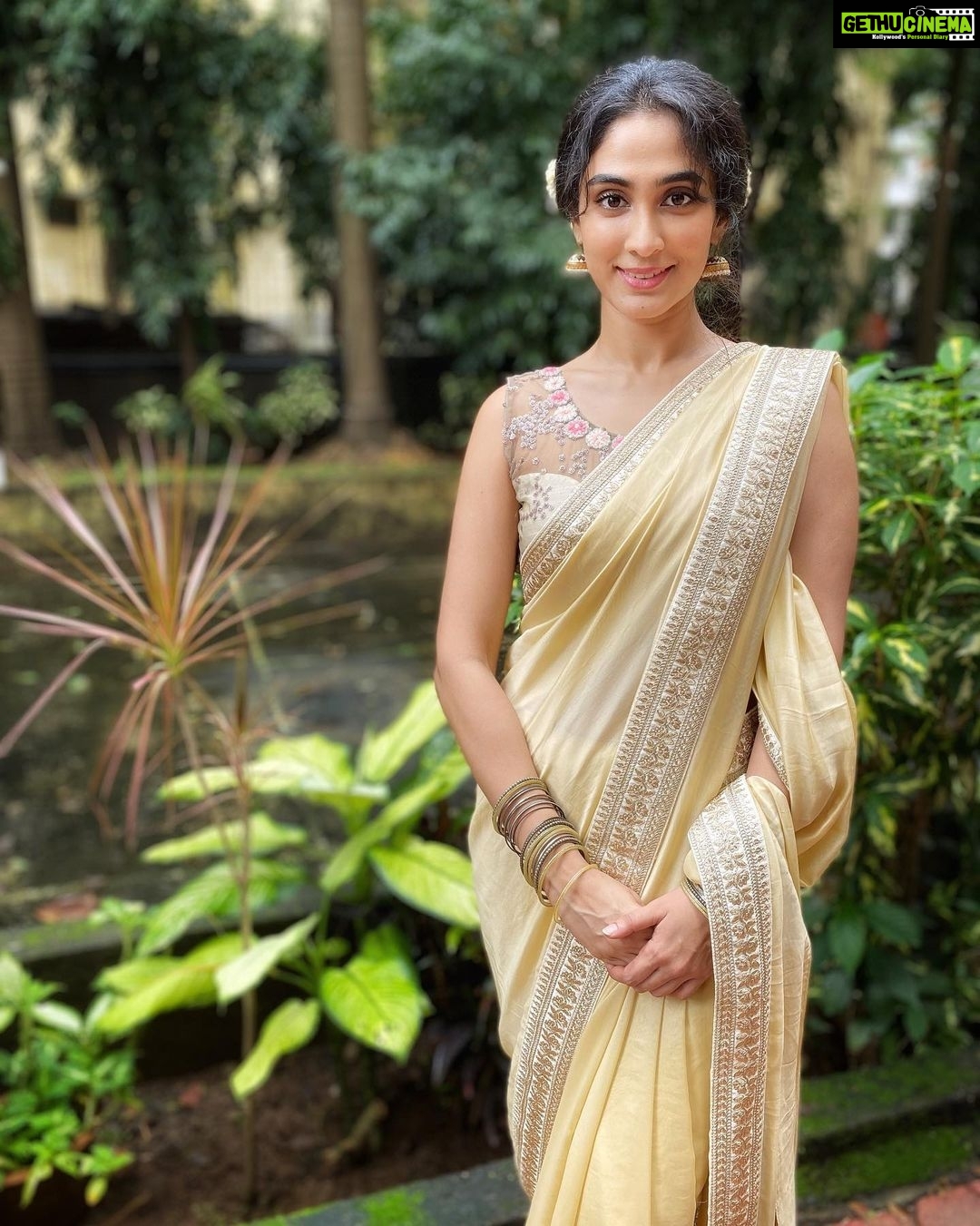 Deepti Sati Instagram - A very happy and prosperous Onam to all 💕 Outfit courtesy @the_drape_studio #onam2020 #love #happiness #prosperity