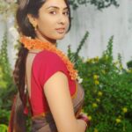 Deepti Sati Instagram - Happy Vishu pic 🥰🌾 Happy vishu once again ❣️❣️❣️ Wishing you guys a safe , prosperous and a wonderful vishu at home 🌺🌺🌺 #vishu2020 #love
