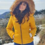 Deepti Sati Instagram - Missing this weather ..missing the snow.. #bts #dhanaulti #mussorie #snowlover #nowsnowmisser #winteroutfit #winterisgone Dhanaulti, Uttarakhand, India