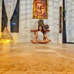 Deepti Sati Instagram - Controlling ones mind is a tremendously tough task! And they say meditation is the solution ! I already had been trying to meditate ( well, mom thinks I need it lol) but my mind was as stubborn as me.. But I really wanted to learn this art ! Here at @wonderland_healing_center I noticed, everybody ( including the staff) had a peaceful aura around them and then the secret was revealed- which was that @wonderland_healing_center everyday had an internary of classes which included- yoga , meditation and special activity classes( also a full moon meditation class 😀yayy ) Clearly they practiced what they preached..so I decided to make the most of my stay by attending as many classes as I could.. And boy, were they amazinggggg... . . ( Whether I'm calmer or not ask my mom 😁🤪) Mumbai, Maharashtra