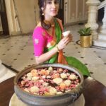 Deepti Sati Instagram - ढेर सारी शुभकामनाएं धनतेरस की ।।✨ #diwaliishere #happiness #light #lovetoall