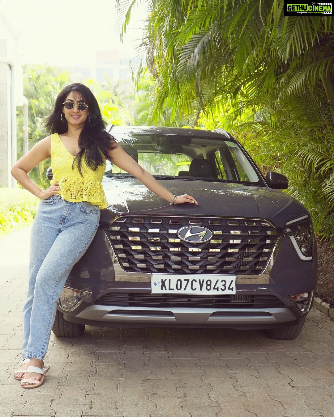 Deepti Sati Instagram - The kind of ride you need for your next trip Hyundai Alcazar 🥰 @hyundaiindia #hyundai #hyundaialcazar