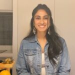 Deepti Sati Instagram - Happy Diwali to one and all 🪔✨ This Diwali I have some special and exciting things just for you! Have you participated in #PaytmCashbackDhamaka yet? More than 200 people have already won Rs.1 lakh, each! Watch the video to know moreeee😌 @paytm