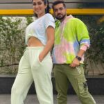 Deepti Sati Instagram - How you guys liking the temperature rn 😃✌🏻🥵?? @neeravbavlecha Thanks to the lovely @menonshruthi_b . . . #reels #reelsinstagram #feelitreelit #temperature #seanpaul