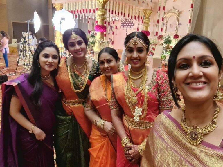 Devadarshini Instagram - I've known this girl since she was an infant @priyaponvannan and today she's a beautiful bride! God bless Priya and Vignesh. So happy for my friend saranya @_dsoft_ ❤