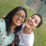 Devadarshini Instagram – On the sets of ayokya❤❤ @raashikhannaoffl 😘
#raashikhanna #vishal #ayokyamovie