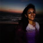 Devadarshini Instagram - A lovely welcome to 2020🤗 Feeling blessed 😍 (Well I know a week has gone by, but that's my pace, pls bear) #goa #beach #nature #sunset #sunburn2019 #newyear #2020 #familytime Cô Á