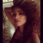 Devshi Khandur Instagram - Bts moments of 'Tu Mainu Milja Ve" climex Bonfire scene. Lot of hardwork & so much fun ❤ #behindthescenes #shoot #reellife #actor #musicvideo #director #lyricist #bonfire #TUMAINUMILJAVE #music #fun #nextlevel #ballysagoo #devshikhanduri #bts #actorslife #shootmode #work