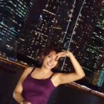 Devshi Khandur Instagram - Never miss a chance to dance 💃 #singapore #devshikhanduri #actress #travel #model #lifestyle #fashion #letstravel #beautifuldestinations #dance #djsnake #takitaki #asthagill #terabuzzmujhejeenenade #girlwhotravels #wanderlust #singaporeview #lifestyle #hot #travelholic #travellingthroughtheworld #traveljoys #travelbloggers #singaporecity #love #happy #exploregasimsm #skyline #travelmodel #style #marinabay Singapore
