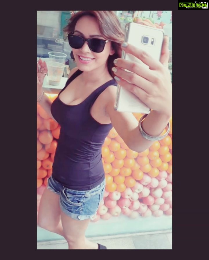 Devshi Khandur Instagram - Avocado with fresh thai coconut 🌴🥑 #lizzobeeating #juice #sf #avocado🥑 #coconut 🌴 #health #fresh #fitness #travel #traveldrink #actress #devshikhanduri #model #lifestyle #wanderlust #casual #juicewrld #singapore #nomakeuplook #singaporelife #singaporediaries #travelwithme #walk #healthylifestyle Singapore