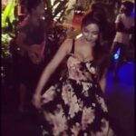 Devshi Khandur Instagram – #Actress #devshikhanduri #girlehotravel #travelvideo #travelwithdevshi #lifestyle #wanderlust #singapore #goingomcafe #hajilane #singapore  #travel #dance #live #beautiful #fashion #hairstyles #entertainment #guitar #model #enjoy #lifeisone #feedyourwanderlust #luxaryescape Going OM