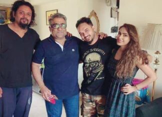 Devshi Khandur Instagram - Fab music session with singer kunalganjawal and my music team gauravroshin 👌. Gratitude #songs #hitsongs #songmaking #session #lyrics #musicdirector #singer #beats #music #songwriting #devshikhanduri #kunalganjawala #gauravdasgupta #roshinbala #bheegehothtere #ohhumdumsoniyore #dilkehrahahai #channave #actress #lifestyle #creativeworld #fun #famous #follow