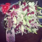 Devshi Khandur Instagram - Sukriya mere dost 😊💃 #friendsforever #understanding #birthday #gift #flowers #beautiful #pal