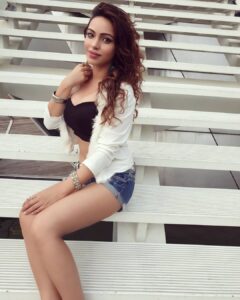Devshi Khandur Instagram - 