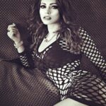 Devshi Khandur Instagram - #newphotoshoot #piccourtesyniloyde #goldenglobes #celebrity #beauty #style #iconic #bollywood #hollywood #actress #sexy #fashion #awesome #bae #glamour #babejust #best #outfit #goals #stylebook #luxury #love #girl #happy #swag #worthbillions #fitness #fashionblogger #famous #follow