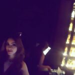 Devshi Khandur Instagram - @ballysagoomusic rocking the crowd in pune. . Amazing fun! #killershow 👌#funnight #kingofremixes 📀🎧 #club #ballysagoo #dj #partyallnight #music #devshikhanduri #actress #bollywood 🎥 #bhangra #weekend #party💃 #rockingthehouse #uk #global #partyanimal #life #popthatparty #bar #drinks #beats #remix #goodvibes #goodtimes #blackdress #bollywoodswag #redlips👄 #pioneer The Westin Pune Koregaon Park