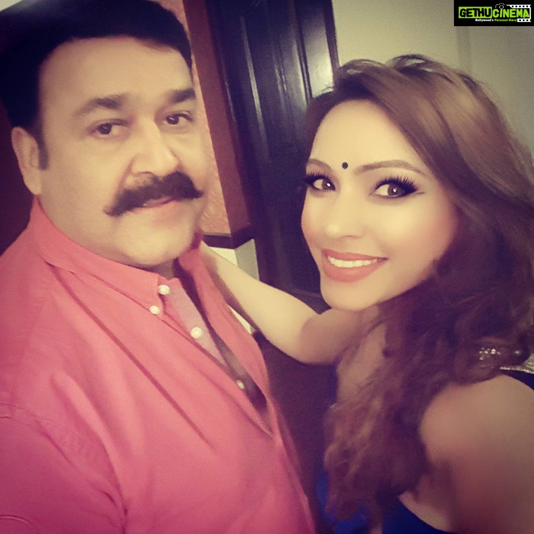 Devshi Khandur Instagram - So happy to share screen with legend great actor mohanlal who is institution himself for acting. Not only that he is beautiful soul very humble, kind and down to earth and his magical charismatic aura wins everyone's heart for sure . Will look forward to do many more movies with him in future . @devshikhanduri @actormohanlalofficial #legend #mollywood #mohanlaltheking # #movie #oppam #sucessparty #101days #runningsucessfully #feelingblessed #bollywoodactress #mollywoodking #mohanlal Kochi, India