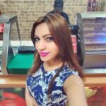Devshi Khandur Instagram – @devshikhanduri #subway #tuna #my #fav #straighthair  #cookies #sausage #peachicetea #goldenhair #blue💙 #lovesalads #fashionblogger #hippie #gypsysoul #sweet #yummy😋