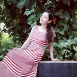 Devshi Khandur Instagram - Dream so big , they call you crazy. People who says it cannot be done,should not interrupt who are doing it . Stop worrying how it's going to happen and start trusting that it will😊. Hav a smiling day 😊 #devshikhanduri #quote #green #dream #plants #trees #crazy #earlymorning #smile #live #dontinterrupt #stopworrying #itwillhappen #nomakeup #simpleisbeautyful #redhot #breeze #fresh #amazing #thankyougod
