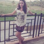 Devshi Khandur Instagram – Devshikhanduri #shootinglocation #oppammovie #director #priydarshan #superstar #mohanlal #mohanlalmaniya #mohanlalfansclub #devshikhandurilatest #malayalammovie #filmy #girlnextdoor #nomakeup #nature #kerala #kochi #onthesetsofoppam #indianactress #bollywoodgossip #coconuttree #devshikhanduriupcoming #desiswag #famous #fashionista #fun #follow Cochin (kochin)kerala,India