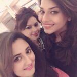 Devshi Khandur Instagram - @devshikhanduri #rashmidesai #poonampreet #events #apearence #jalandher #fun #3beauties #actress