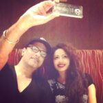 Devshi Khandur Instagram - @devshikhanduri @ballysagooofficial #remixking #bollywood #celebrity #London #selfie #music #studio #jamming #lyrics #creation #tunes #melody #magic #fun #rocking #sexy #buddy #workaholic #ballysagoo #Novotel #breakfast #moments #flawless #follow Novotel Juhu
