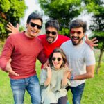 Dhivyadharshini Instagram - Ooty, family drama, brothers & sister play, love confusion and comedy.. Idelam sonnale u will know who is the Master.. more than happy to be a part of Sundar.c sir’s directorial film along with r handsome heroes @actorjiiva sir & @actorjai ( actor Srikanth missing) wait for gala family entertainer soon @khushsundar mam when are you joining us ???? #ddneelakandan #sundar.c #jiiva #jai #srikanth #khusboosundar #avnicinemax #ooty #romcom #familyentertainment