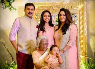 Dileep Instagram - ഒന്നാം പിറന്നാൾ ദിനത്തിൽ മഹാലക്ഷ്മി അച്ഛനും,അമ്മയ്ക്കും,ചേച്ചിക്കും മുത്തശ്ശിക്കും ഒപ്പം.