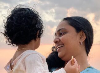 Divya Padmini Instagram - Beach tales...