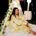 Divyanka Tripathi Instagram - Be the queen of your own tent...Bahar...Sab baraabar!