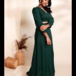 Eesha Rebba Instagram – I hide you in my eyes…

– Rumi 💚

Outfit : @notchabovecreations 
Jewellery : @aa.r.ka 
Styling : @purple_lover__ 
MUA : @deepikakarnanimakeovers 
Clicked: @anuragkamilla