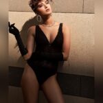 Erica Fernandes Instagram - The first thing my mom asked me while I was showing her my shoot pics .. she went like “ who is that !!! “ Am i that unrecognisable in this look ? I would like to know what you guys think . Photographer @amitkhannaphotography Styling @stylingbyvictor @sohail__mughal___ Makeup @dishisanghvii Hair @irfanshaikh_hair_11.11 Earing @dishisjewels Rings @putstyle07 @kushalsfashionjewellery Location partner @grandhyattmumbai . . . . . . . . . . . . #indianmodelling #desimodel #modelsofindia #indianfemalemodel #indianinfluencer #indianfashioninfluencer #allindianblogger #modelindia #actressstyle #actressgallery #igindia #instagrammodels #tvactress #indianactress #indianmodel #mumbaifashionblogger #ericafernandes #ejf #fashionstatement Grand Hyatt Mumbai