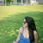Eshanya Maheshwari Instagram - Yesss you make me happy 😃 Vacation makes me happy ☺️ I had such amazing #staycation at The Manor in Lonavala by @zuperstays @zuper_solutions #reelsinstagram #travelblogger #instatravel #travelreels #zuperstays #luxuryvillas #villalife #nature #getaway