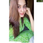 Eshanya Maheshwari Instagram - Maine apni soch badal di, Meri soch ne meri zindagi Badal di. ☺️✌🏻 -EM #changeisgood #moodygrams #changeforthebetter #happiness #smile #simplicity #natural #eshanyamaheshwari