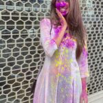 Eshanya Maheshwari Instagram - Happy Holi!!! 🟠🟡🟢🔵🟣